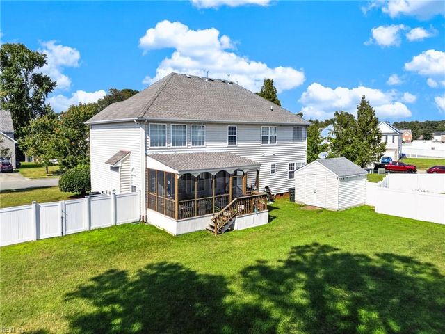 100 Hamer RD, Suffolk, VA 23434