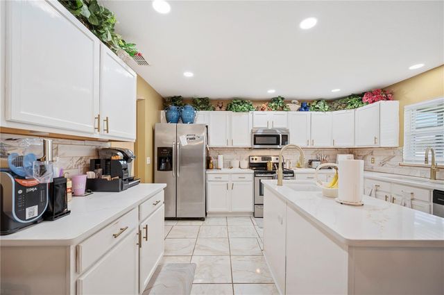 5155 SPANISH OAKS DRIVE, Lakeland, FL 33805