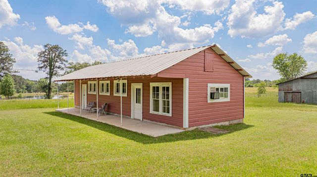 1855 Phillips Springs Rd, Gladewater, TX 75647