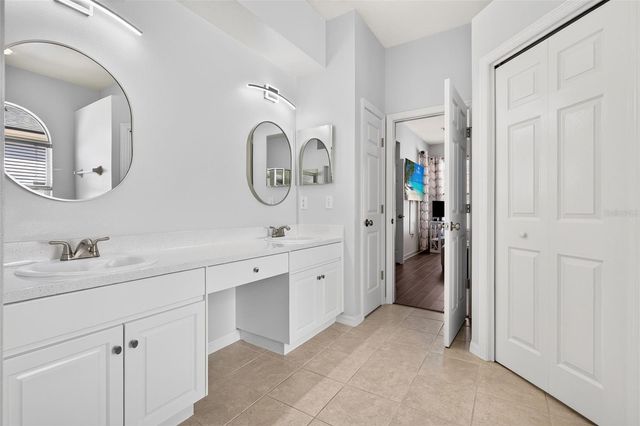 30524 LANESBOROUGH CIRCLE, Wesley Chapel, FL 33543