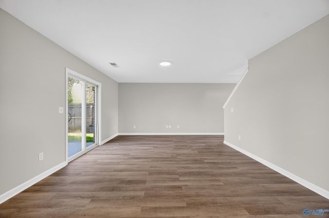 165 Sedgewick Drive, Owens Cross Roads, AL 35763