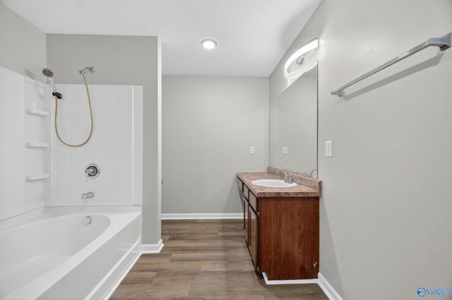 165 Sedgewick Drive, Owens Cross Roads, AL 35763