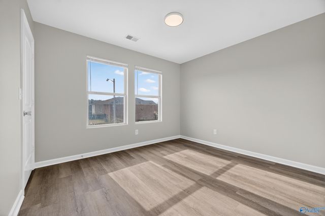 165 Sedgewick Drive, Owens Cross Roads, AL 35763