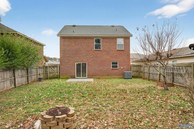 165 Sedgewick Drive, Owens Cross Roads, AL 35763