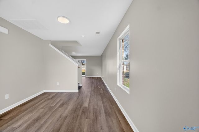 165 Sedgewick Drive, Owens Cross Roads, AL 35763