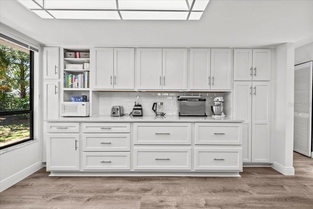 110 PARKSIDE COLONY DRIVE, Tarpon Springs, FL 34689