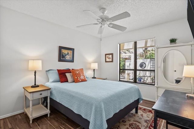 110 PARKSIDE COLONY DRIVE, Tarpon Springs, FL 34689