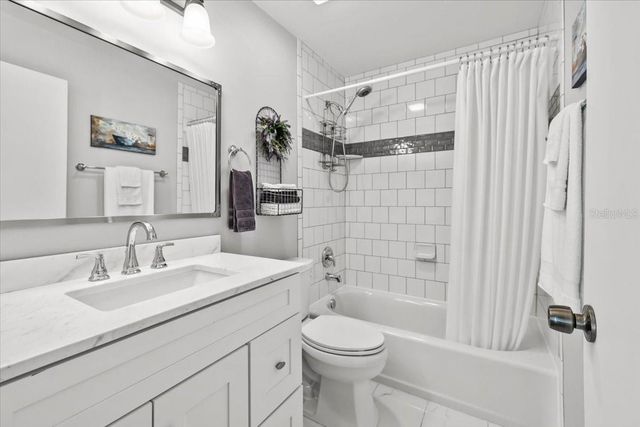 110 PARKSIDE COLONY DRIVE, Tarpon Springs, FL 34689