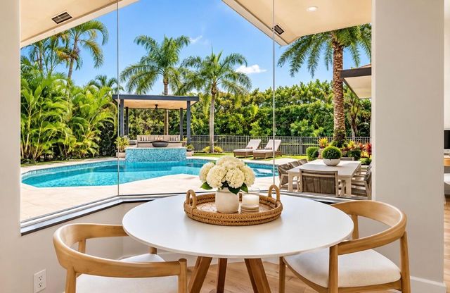 3284 HUNTINGTON, Weston, FL 33332