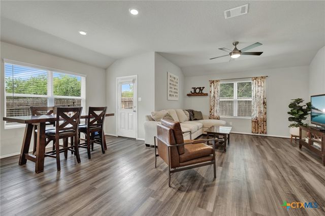1814 Strawberry Field, New Braunfels, TX 78130