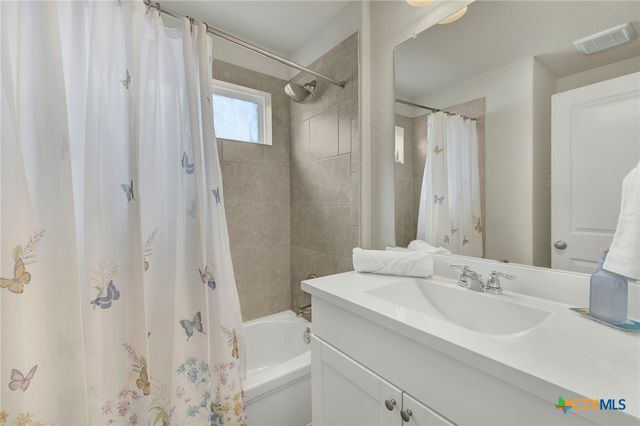 1814 Strawberry Field, New Braunfels, TX 78130