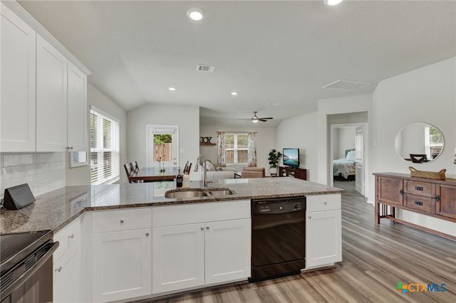 1814 Strawberry Field, New Braunfels, TX 78130