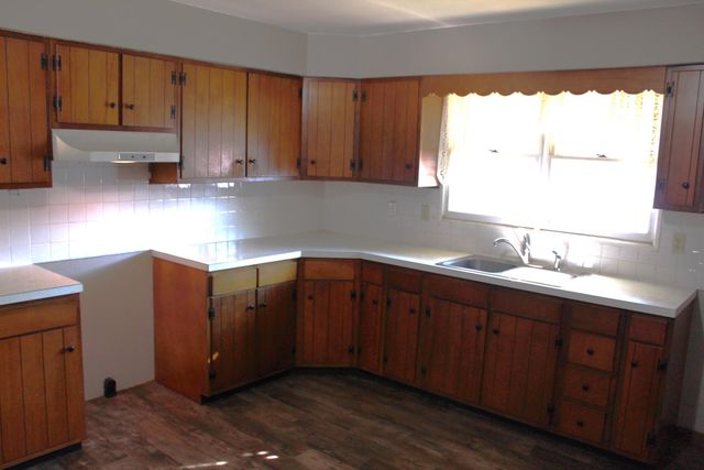 211 N Pearl Street 211 N Pearl Street, Ansonia, OH 45303