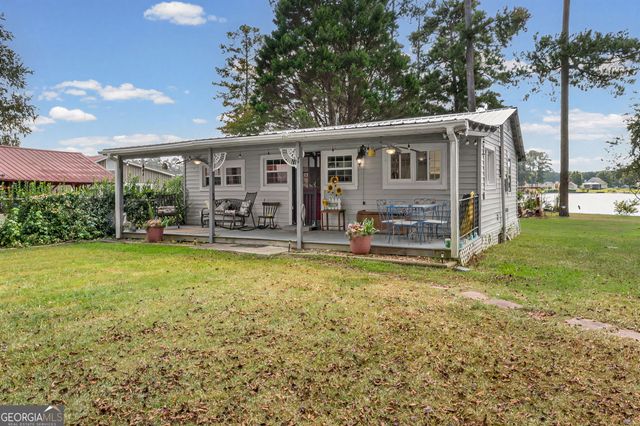 922 Clearwater Road, Sharpsburg, GA 30277