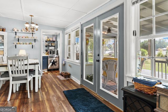 922 Clearwater Road, Sharpsburg, GA 30277