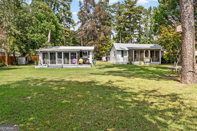 922 Clearwater Road, Sharpsburg, GA 30277