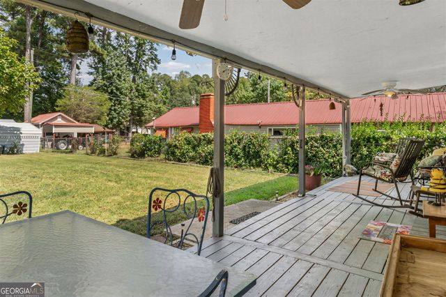 922 Clearwater Road, Sharpsburg, GA 30277