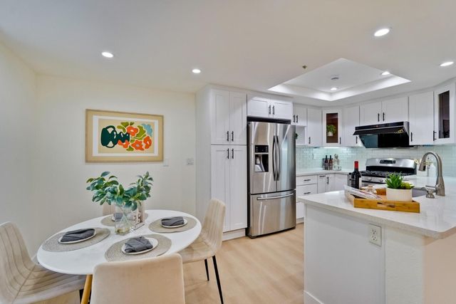 426 Galleria Drive UNIT 8, San Jose, CA 95134