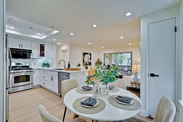 426 Galleria Drive UNIT 8, San Jose, CA 95134