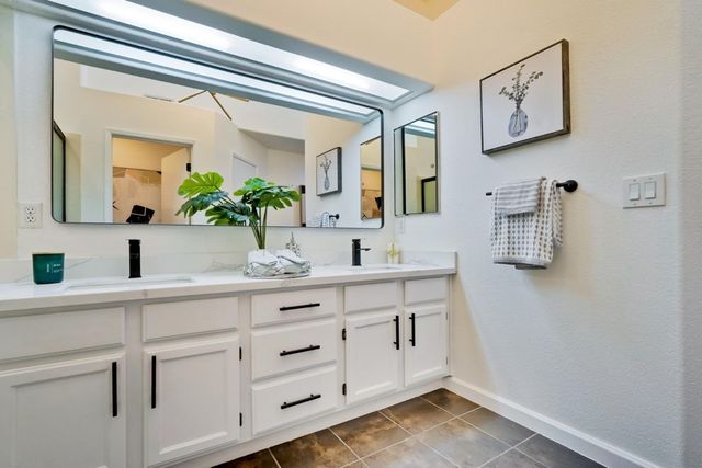 426 Galleria Drive UNIT 8, San Jose, CA 95134