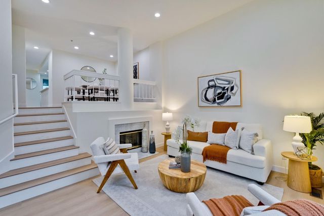 426 Galleria Drive UNIT 8, San Jose, CA 95134