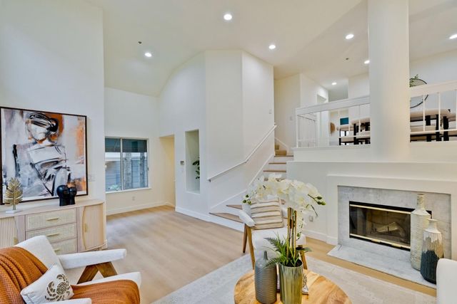 426 Galleria Drive UNIT 8, San Jose, CA 95134