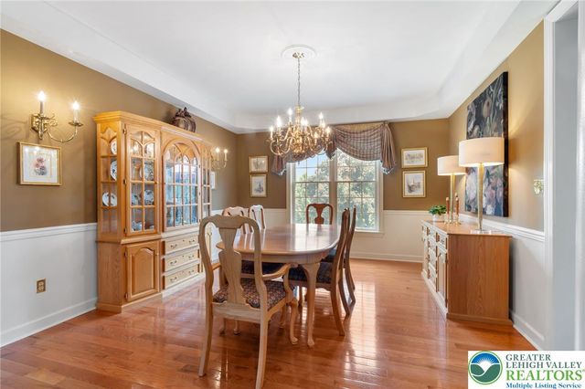 3015 Kerns Court, North Whitehall Twp, PA 18069