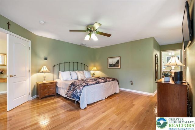 3015 Kerns Court, North Whitehall Twp, PA 18069
