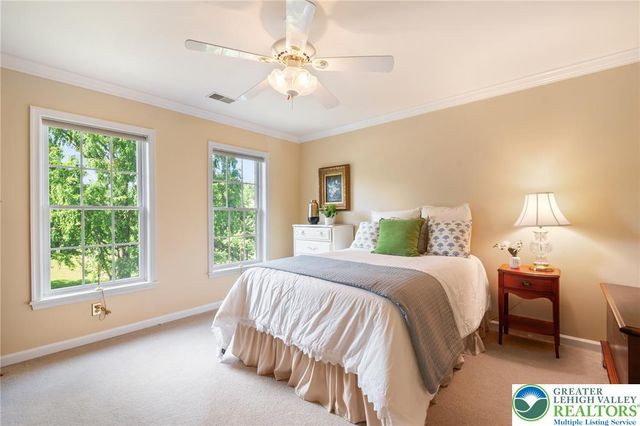 3015 Kerns Court, North Whitehall Twp, PA 18069