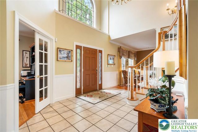 3015 Kerns Court, North Whitehall Twp, PA 18069