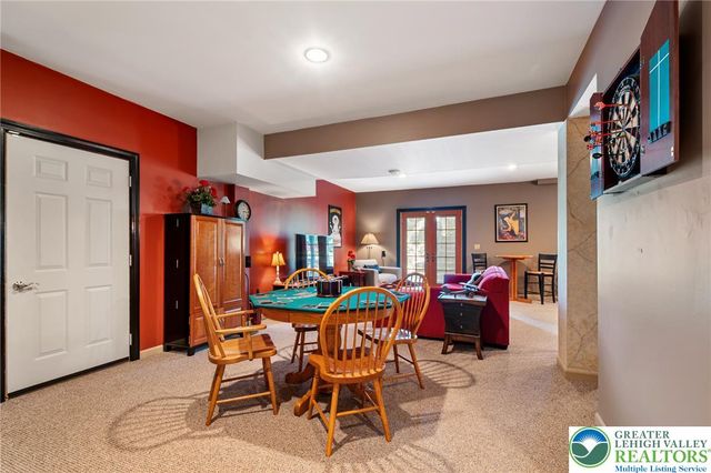 3015 Kerns Court, North Whitehall Twp, PA 18069