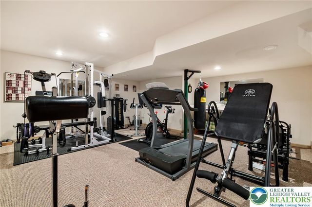 3015 Kerns Court, North Whitehall Twp, PA 18069