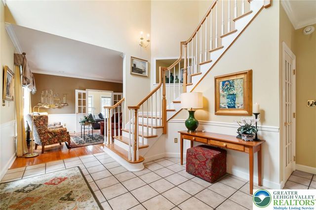 3015 Kerns Court, North Whitehall Twp, PA 18069
