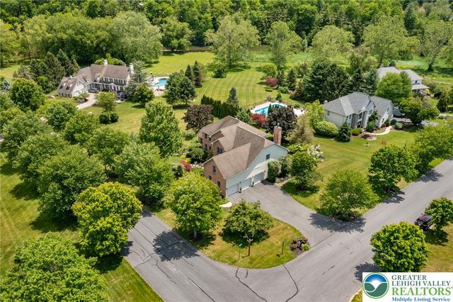3015 Kerns Court, North Whitehall Twp, PA 18069