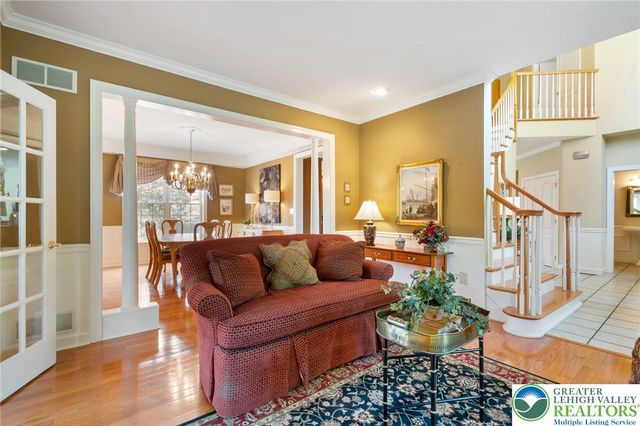 3015 Kerns Court, North Whitehall Twp, PA 18069