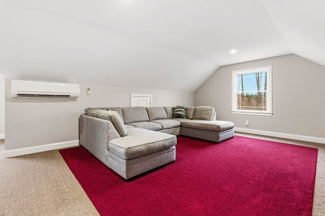 151 Ambrose Way, Wolfeboro, NH 03894