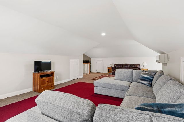 151 Ambrose Way, Wolfeboro, NH 03894