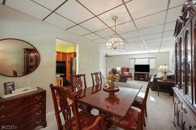 45 Fieldstone Dr, Somerville Boro, NJ 08876