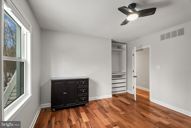 1800 PINE KNOB RD, Sykesville, MD 21784