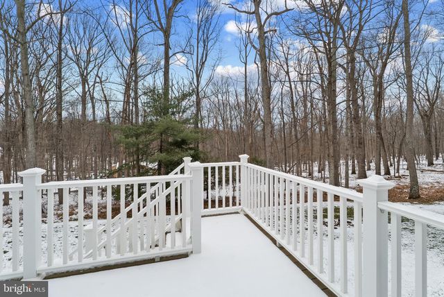 1800 PINE KNOB RD, Sykesville, MD 21784