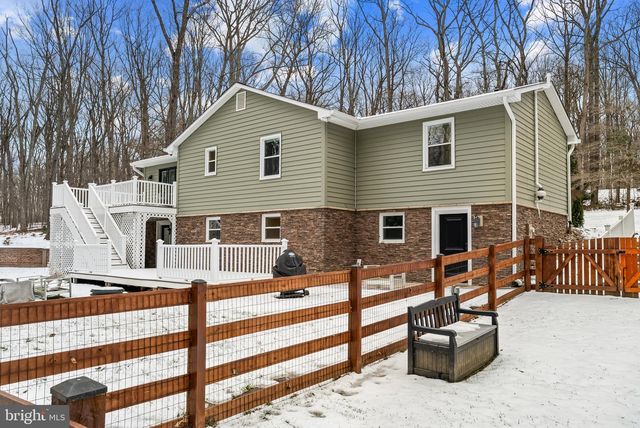 1800 PINE KNOB RD, Sykesville, MD 21784