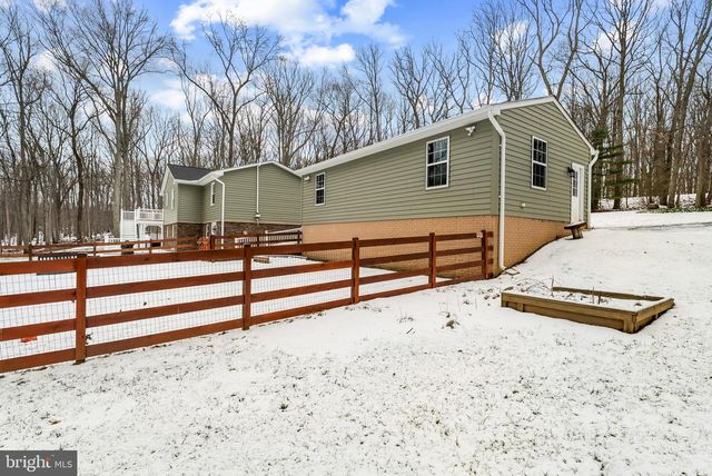 1800 PINE KNOB RD, Sykesville, MD 21784