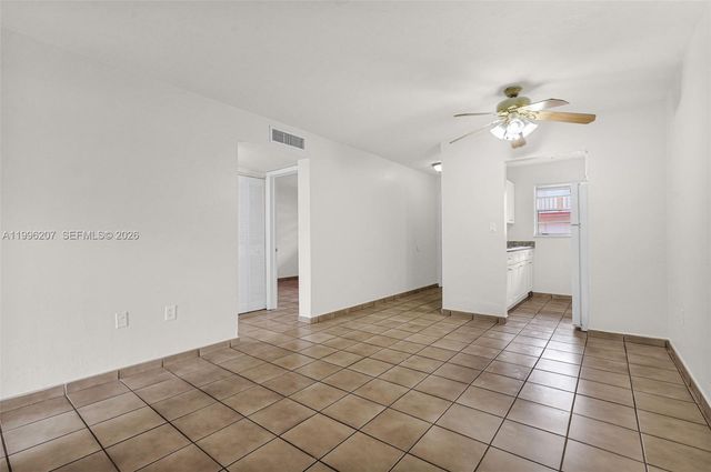 4655 Palm Ave 205, Hialeah, FL 33012