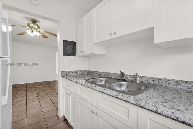 4655 Palm Ave 205, Hialeah, FL 33012