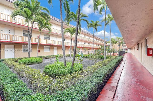 4655 Palm Ave 205, Hialeah, FL 33012