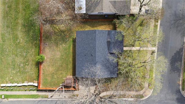 304 Loganberry CT, Austin, TX 78745