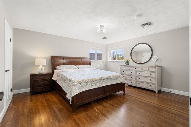 6 Melina Rd, Newton, MA 02459