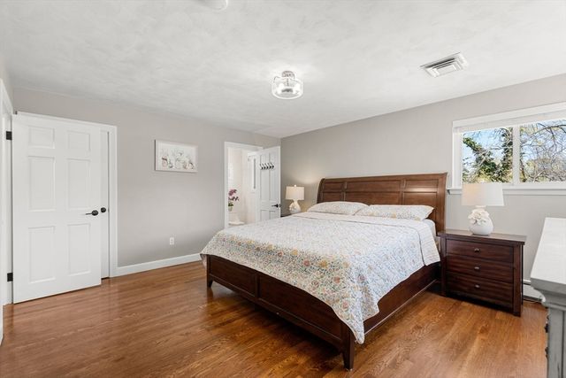6 Melina Rd, Newton, MA 02459