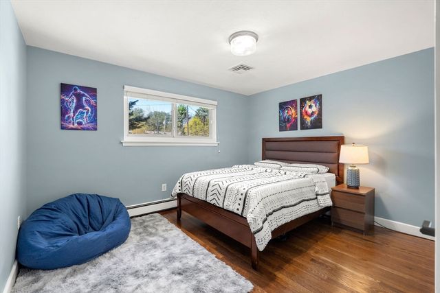 6 Melina Rd, Newton, MA 02459