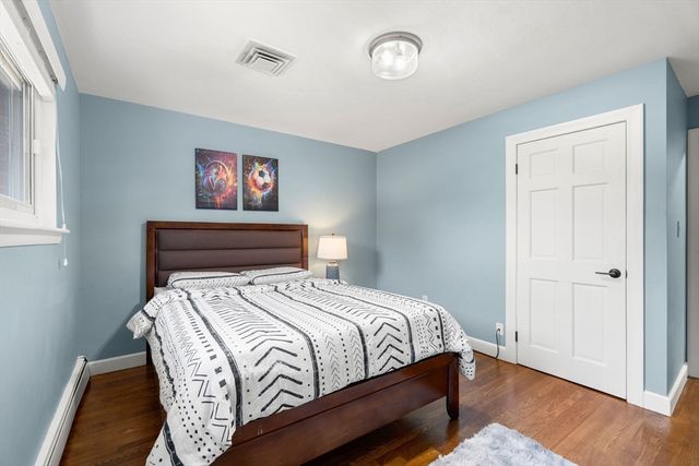 6 Melina Rd, Newton, MA 02459